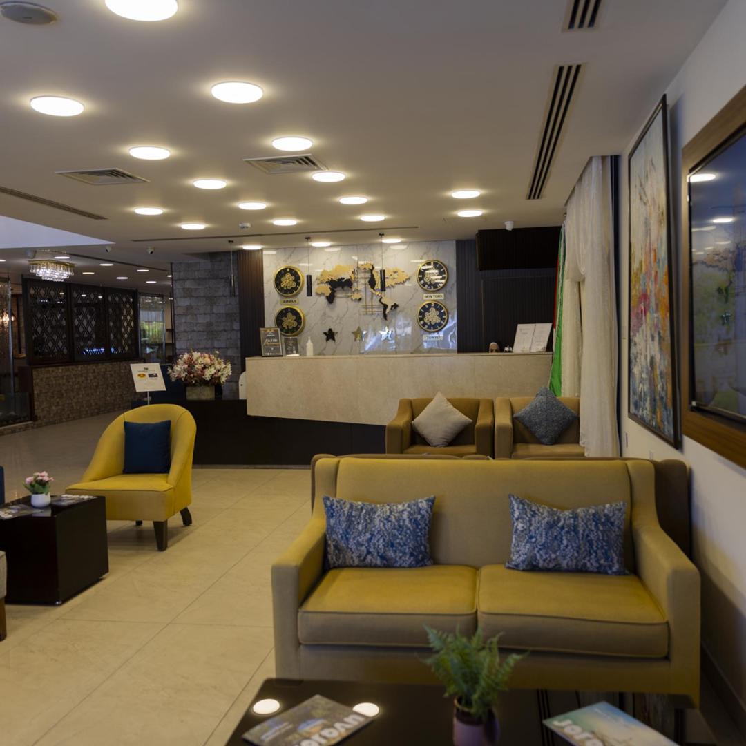 The Seventh Star Hotel Suites Amã Exterior foto