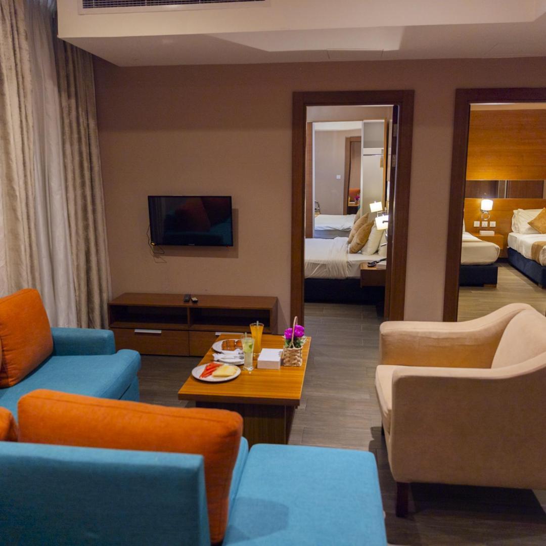 The Seventh Star Hotel Suites Amã Exterior foto